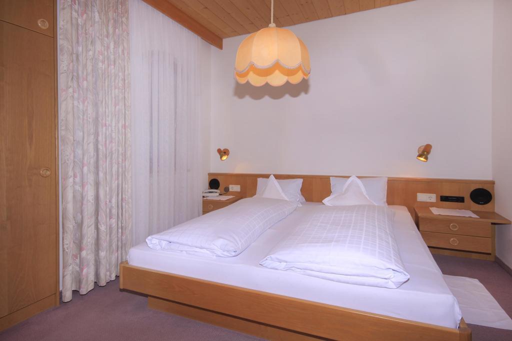 Apartments Gasserhof Lagundo Bilik gambar